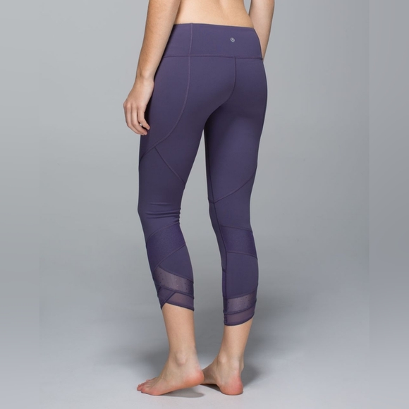 lululemon athletica Other - Lululemon Emerge Renewed Crop Full On Luon Leggings Womens Size 4 purple
